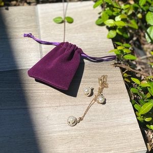 Pearl and diamond set